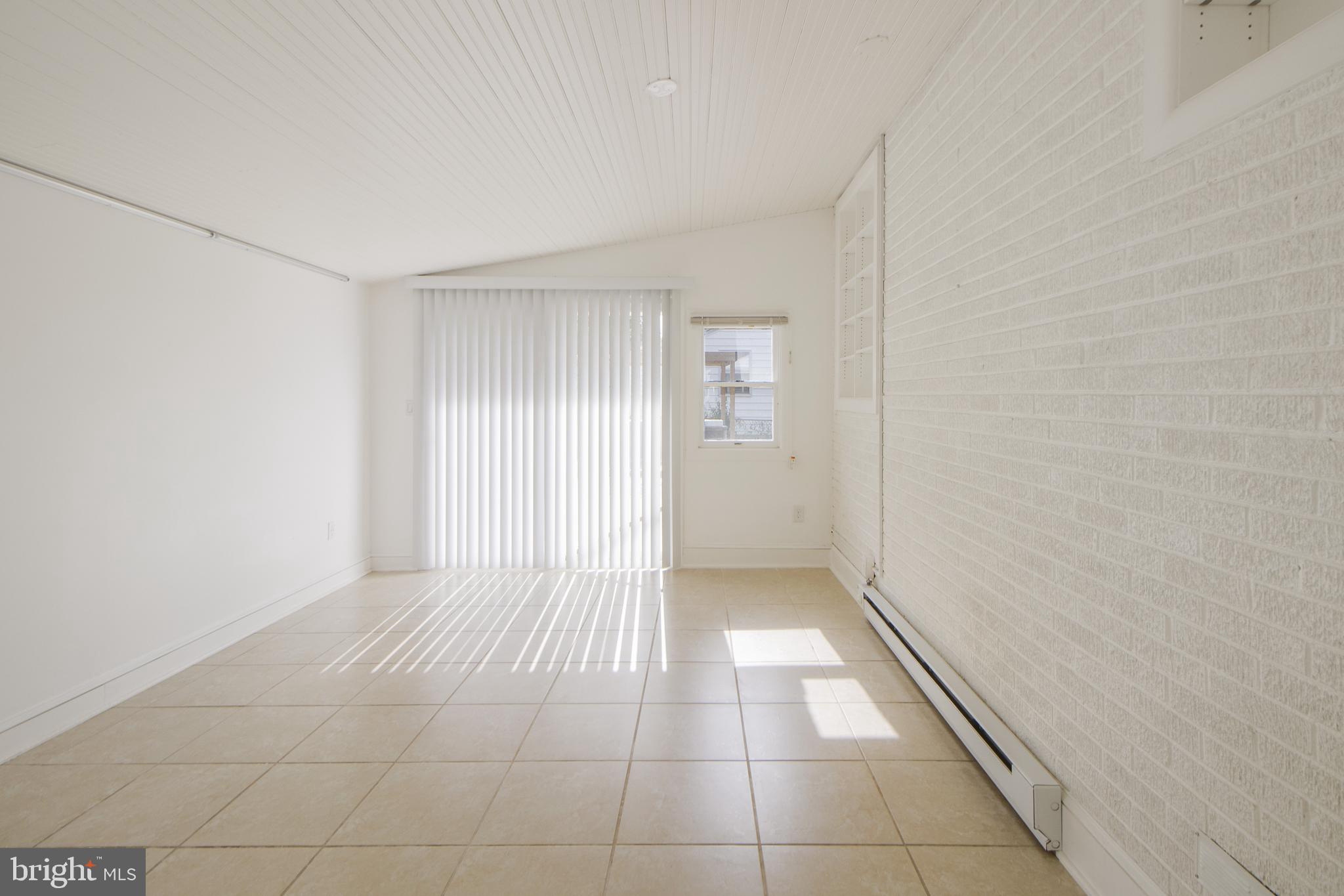 1100 Gilbert Road Rockville, MD 20851 - Photo 22 of 60 Sunroom