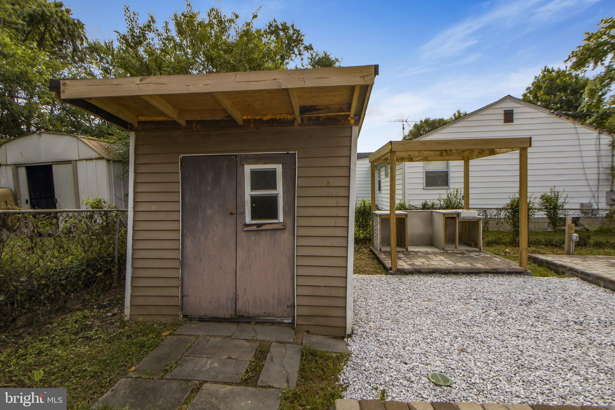 1100 Gilbert Road Rockville, MD 20851 - Photo 60 of 60 Shed