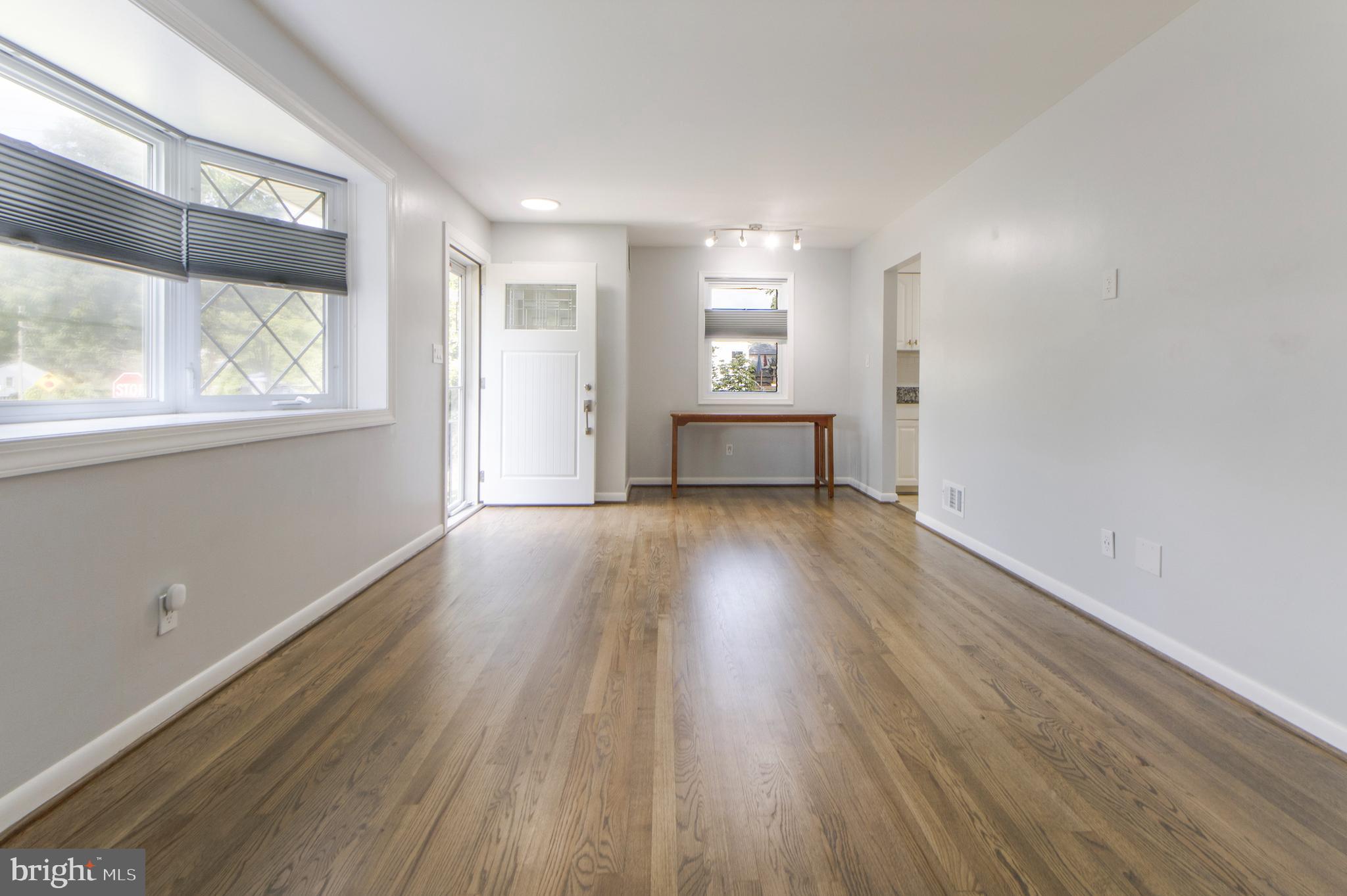 1100 Gilbert Road Rockville, MD 20851 - Photo 7 of 60 Living