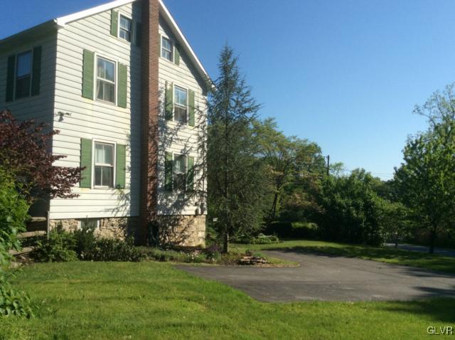 4812 Mountain Road Slatington, PA 18080 - Photo 7 of 47 Gallery Image 7