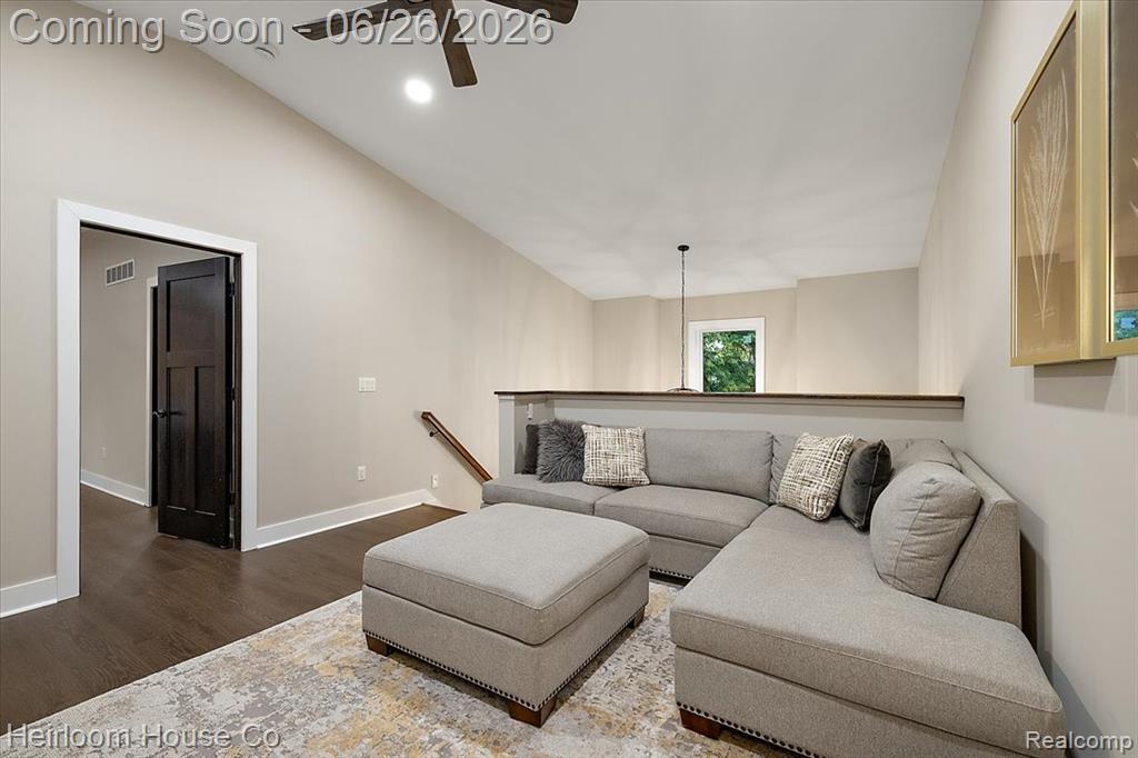 49001 Hanford Road Canton, MI 48187 - Photo 12 of 98