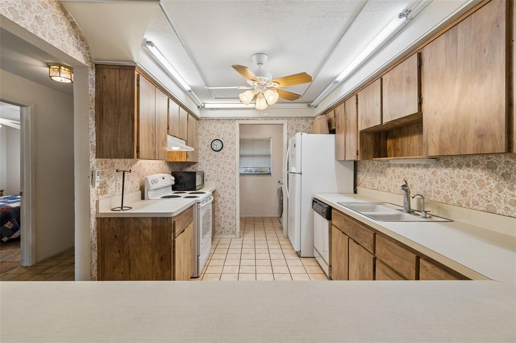 7920 Radcliffe Circle Port Richey, FL 34668 - Photo 19 of 64 Gallery Image 19