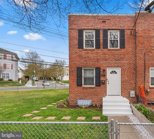 $380,000 | 1461 Congress Place Southeast, Washington, DC 20020
