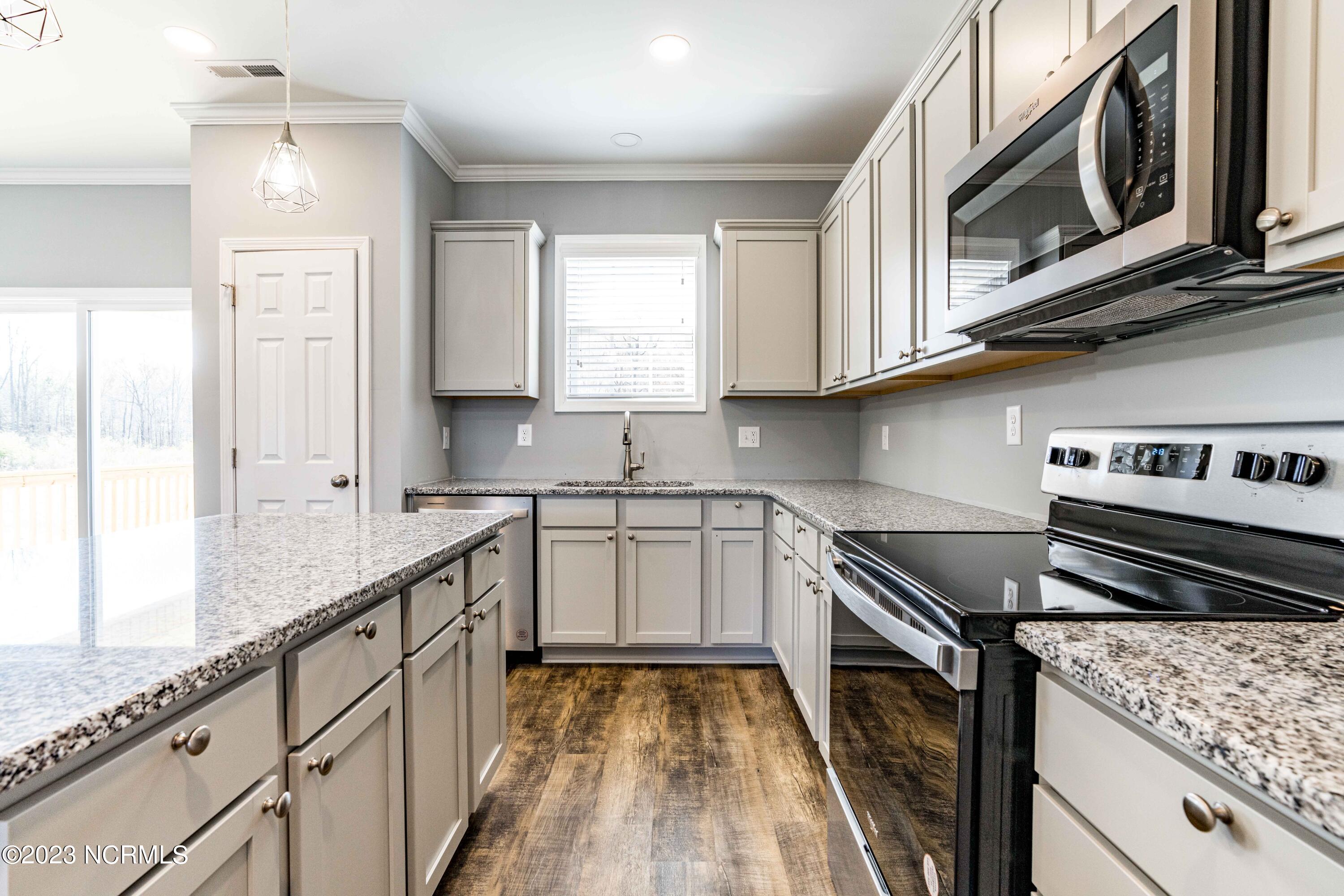 6448 Flowers Road Wilson, NC 27893 - Photo 14 of 33 DSC07131
