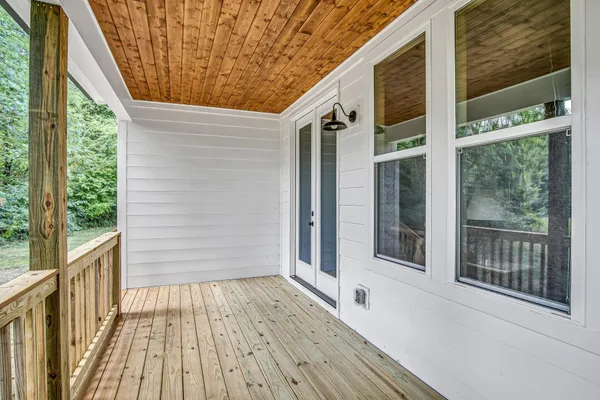 $2,400 | 212 A Jennings Avenue, Unit A, Lebanon, TN 37087