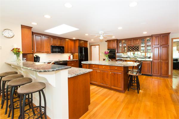 11 Bryant Road Lexington, MA 02420 - Photo 7 of 30 Gallery Image 7