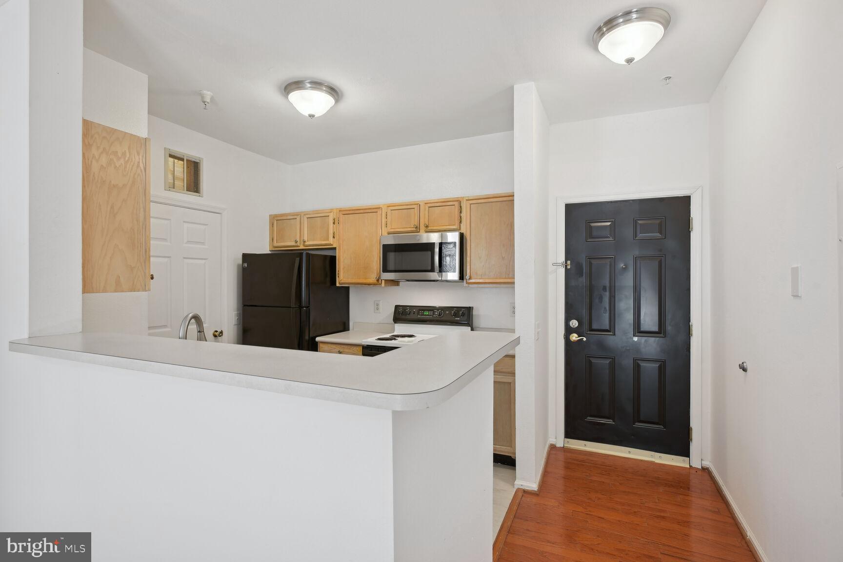 1600 Spring Gate Dr., Unit 2113 McLean, VA 22102 - Photo 10 of 15