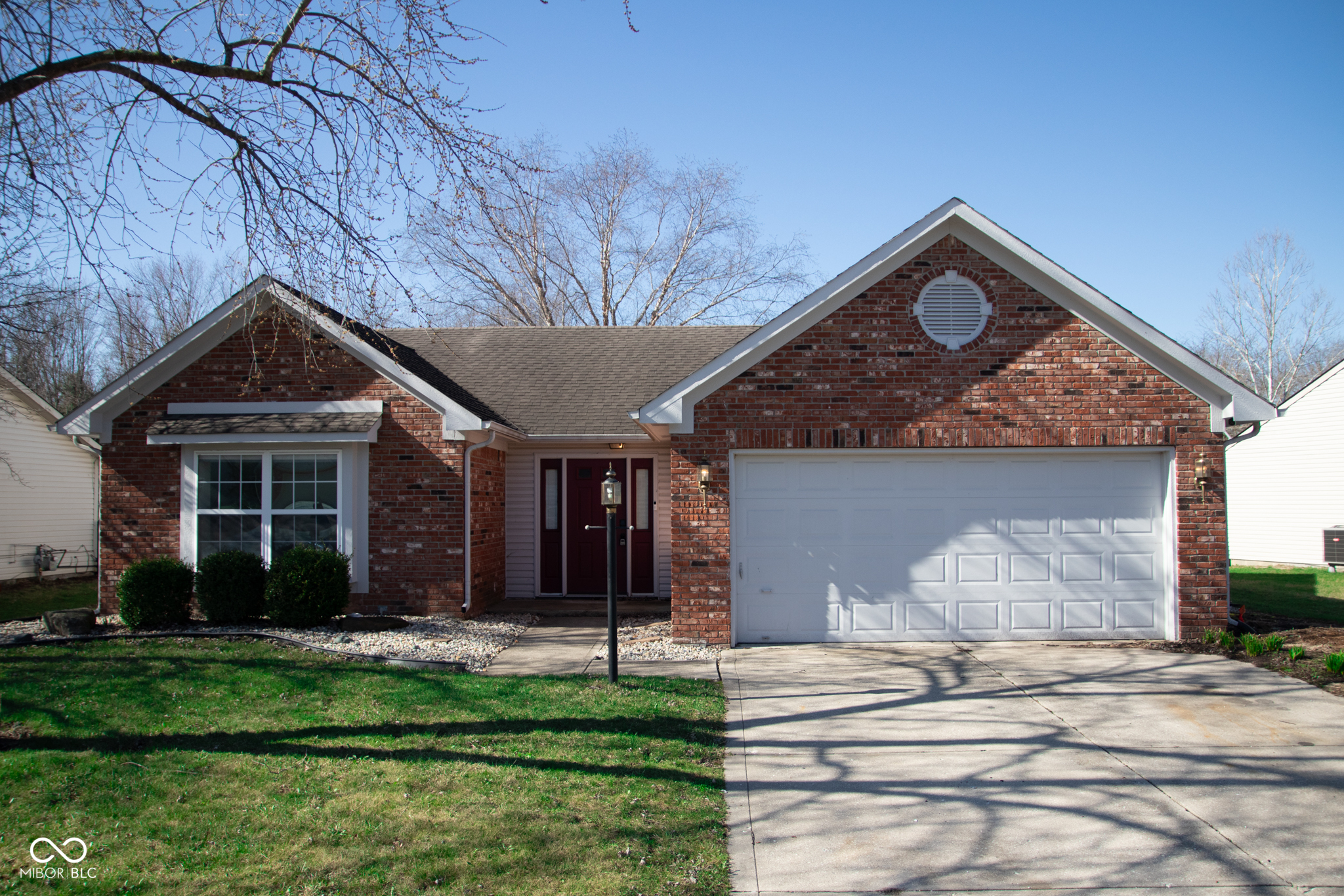 141 Brooks Bend Brownsburg, IN 46112 - Photo 1 of 27