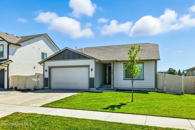$499,900 | 6286 Dayton Avenue, Rathdrum, ID 83858