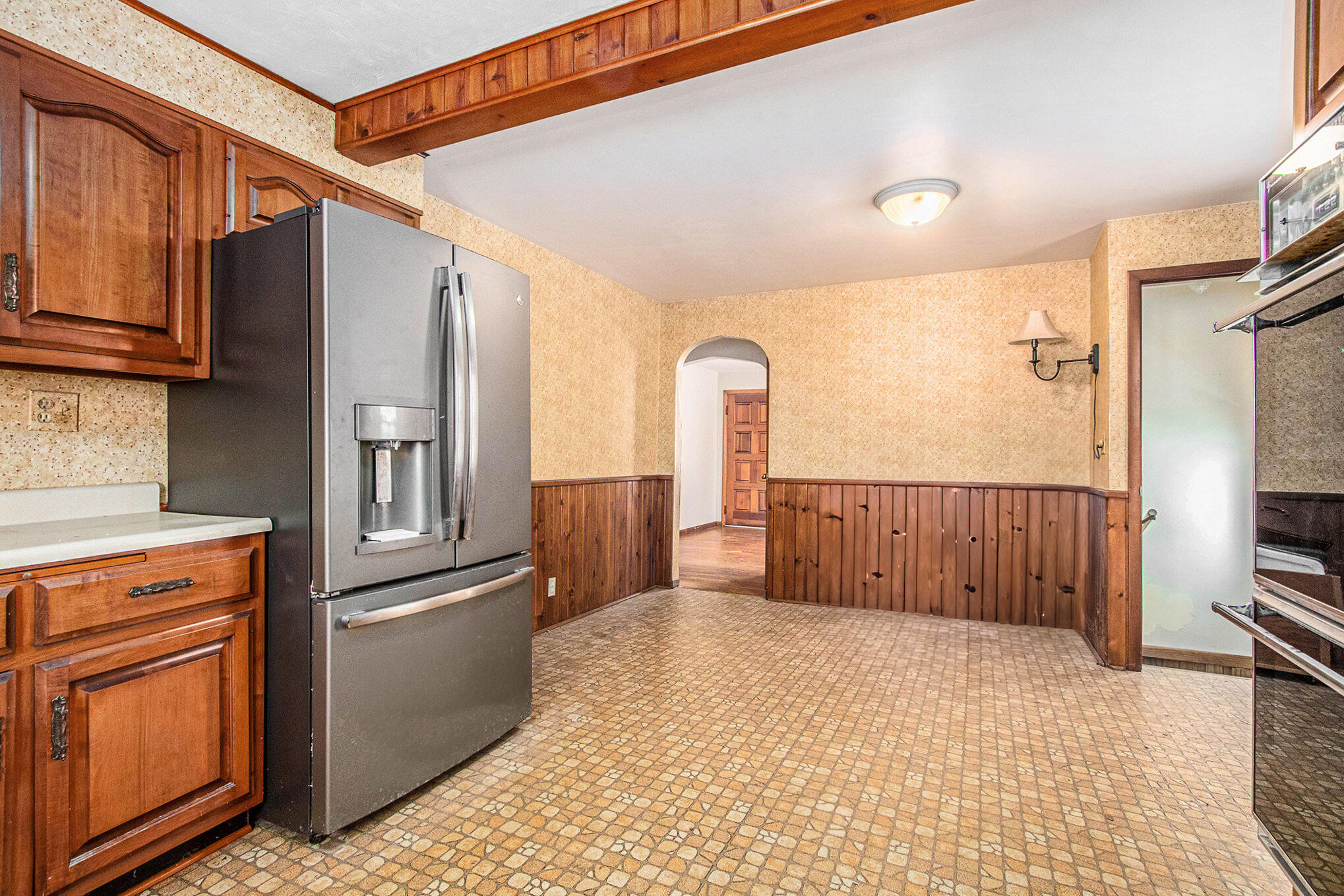 405 South Lowe Street Dowagiac, MI 49047 - Photo 9 of 29 011_file_620