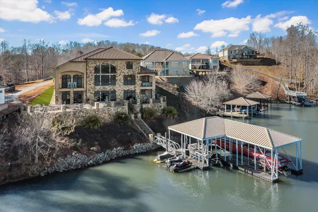 $3,100,000 | 331 Blue Heron Drive, Wirtz, VA 24184