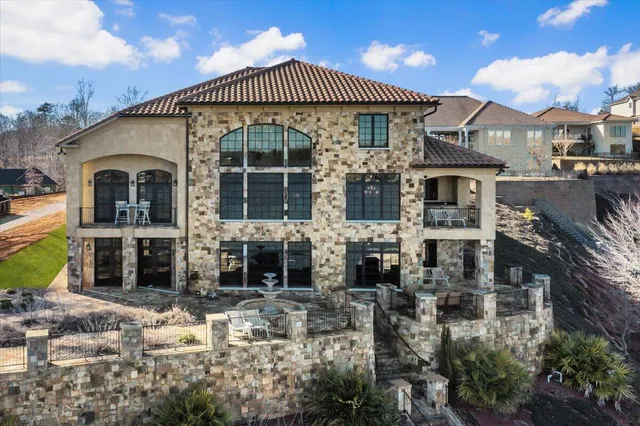 $3,100,000 | 331 Blue Heron Drive, Wirtz, VA 24184