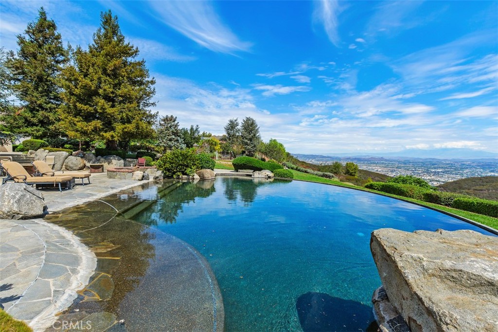 27777 Sycamore Mesa Road Temecula, CA 92590 - Photo 48 of 72 Beach entry to pool