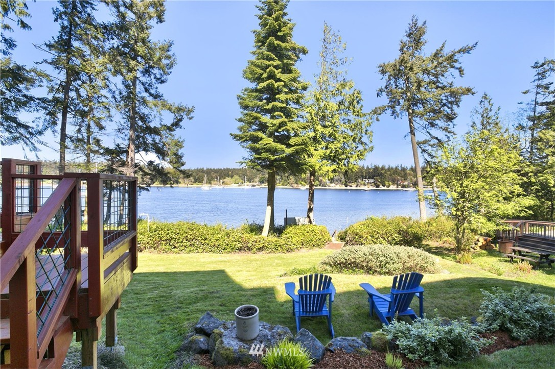 1271 Griffith Point Road Nordland, WA 98358 - Photo 1 of 25 Gallery Image 1