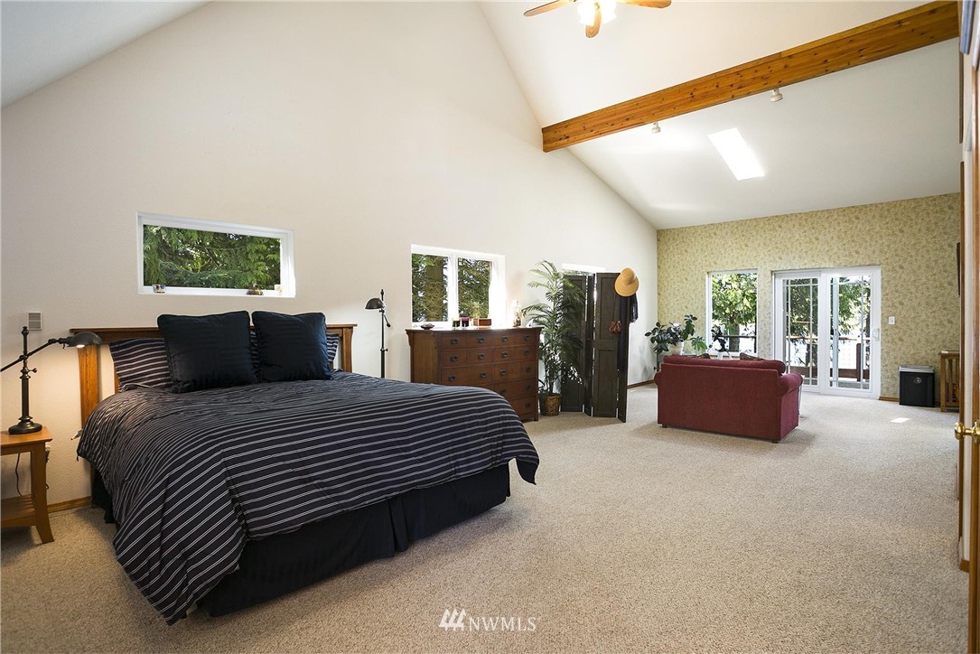 1271 Griffith Point Road Nordland, WA 98358 - Photo 14 of 25 Gallery Image 14