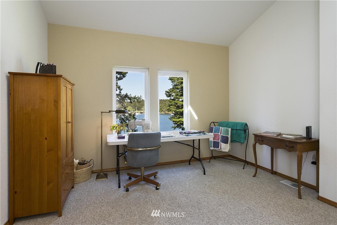 1271 Griffith Point Road Nordland, WA 98358 - Photo 19 of 25 Gallery Image 19