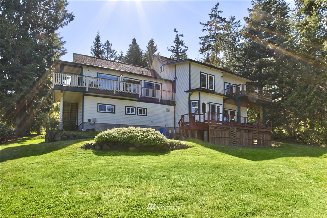 1271 Griffith Point Road Nordland, WA 98358 - Photo 6 of 25 Gallery Image 6