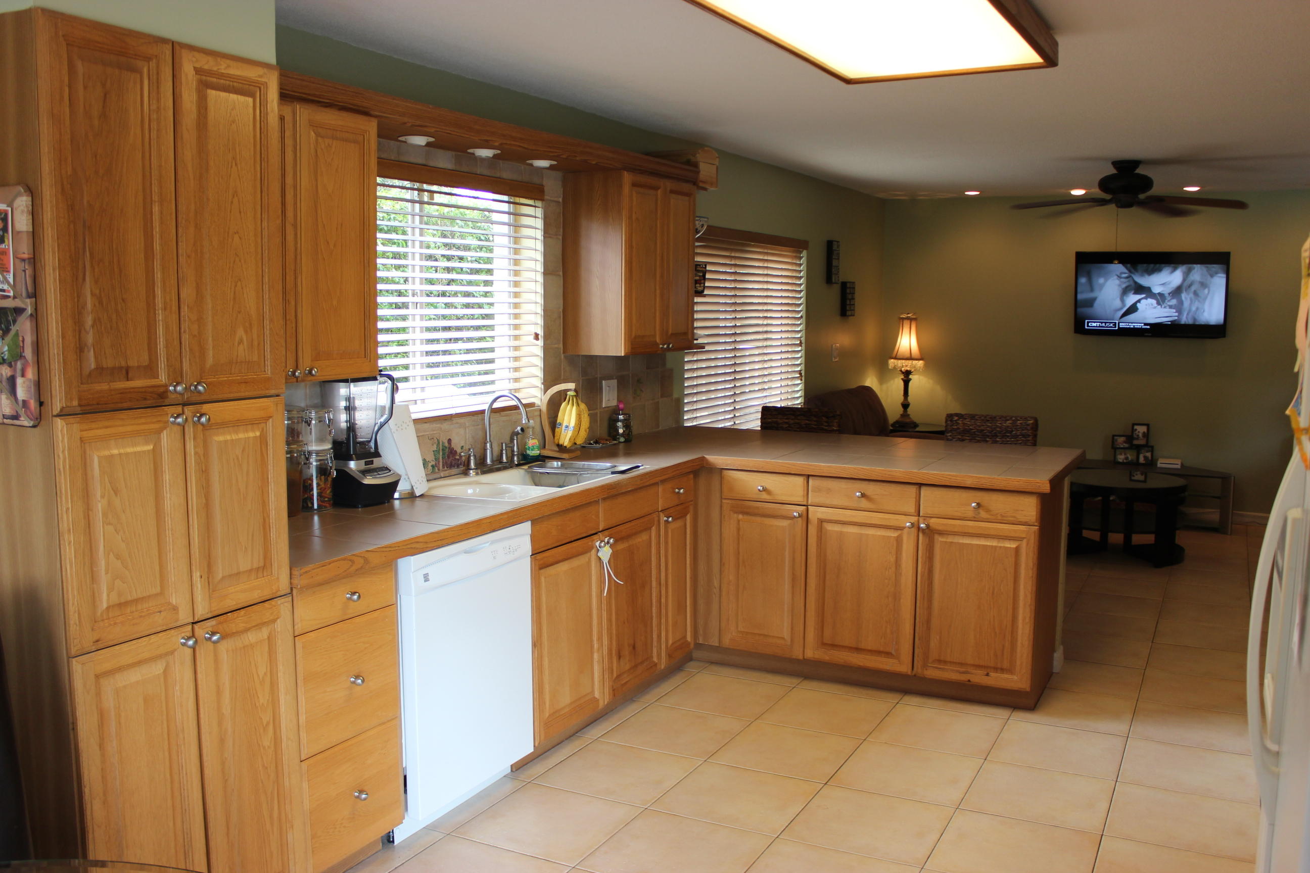 6276 Via Palladium Boca Raton, FL 33433 - Photo 8 of 24 Kitchen