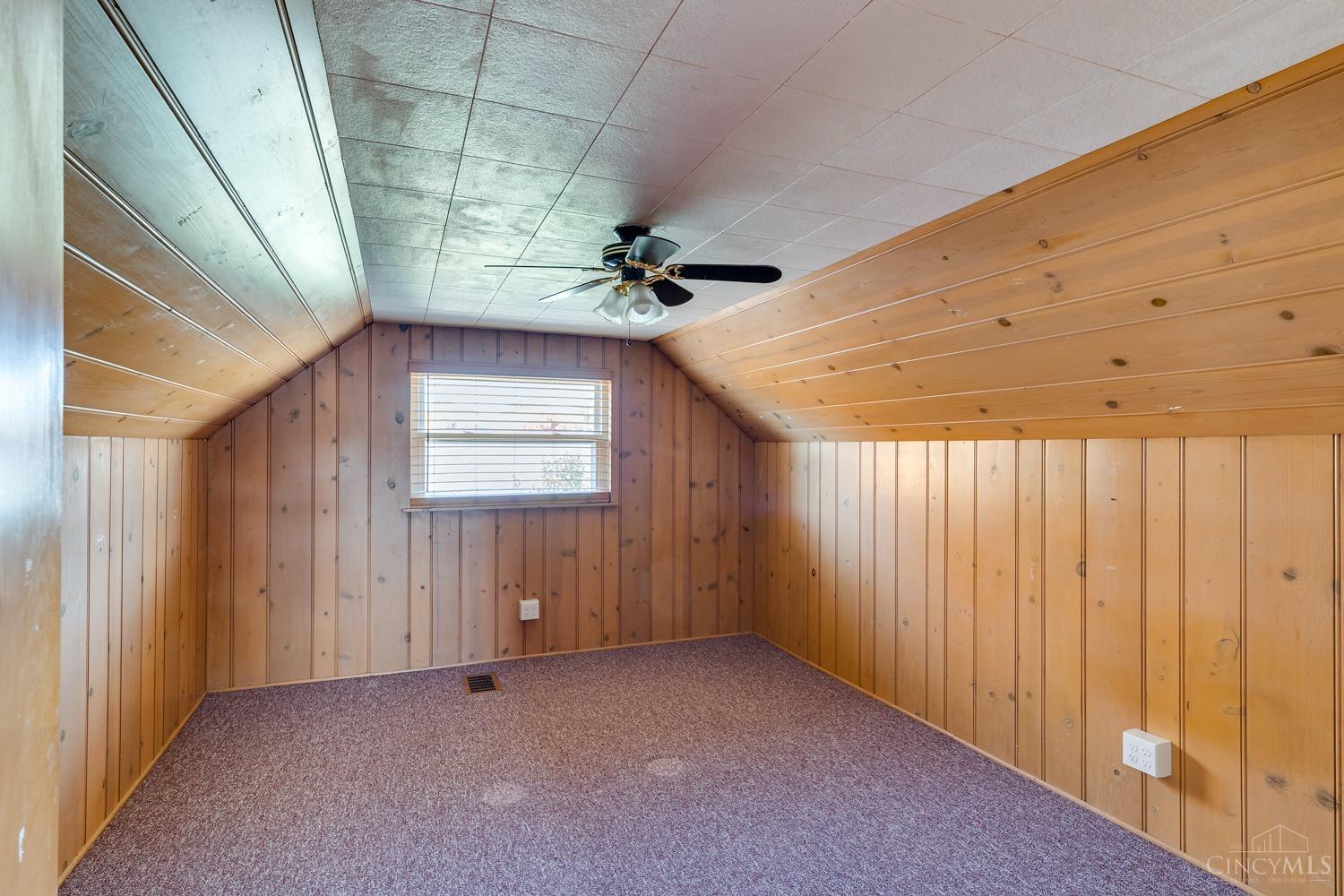 6041 Lawrence Road Cincinnati, OH 45248 - Photo 26 of 44