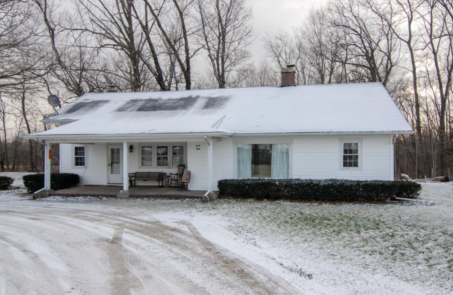 3105 Creek Road Niles, MI 49120 - Photo 1 of 25 3105 Creek Rd Niles MI 49120-large-001-4