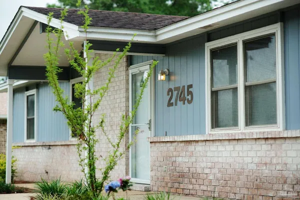 $260,000 | 2745 Godwin Lane, Pensacola, FL 32526