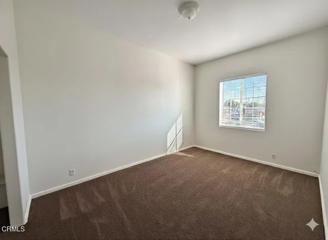 $3,900 | 165 South Santa Rosa Street, Ventura, CA 93001