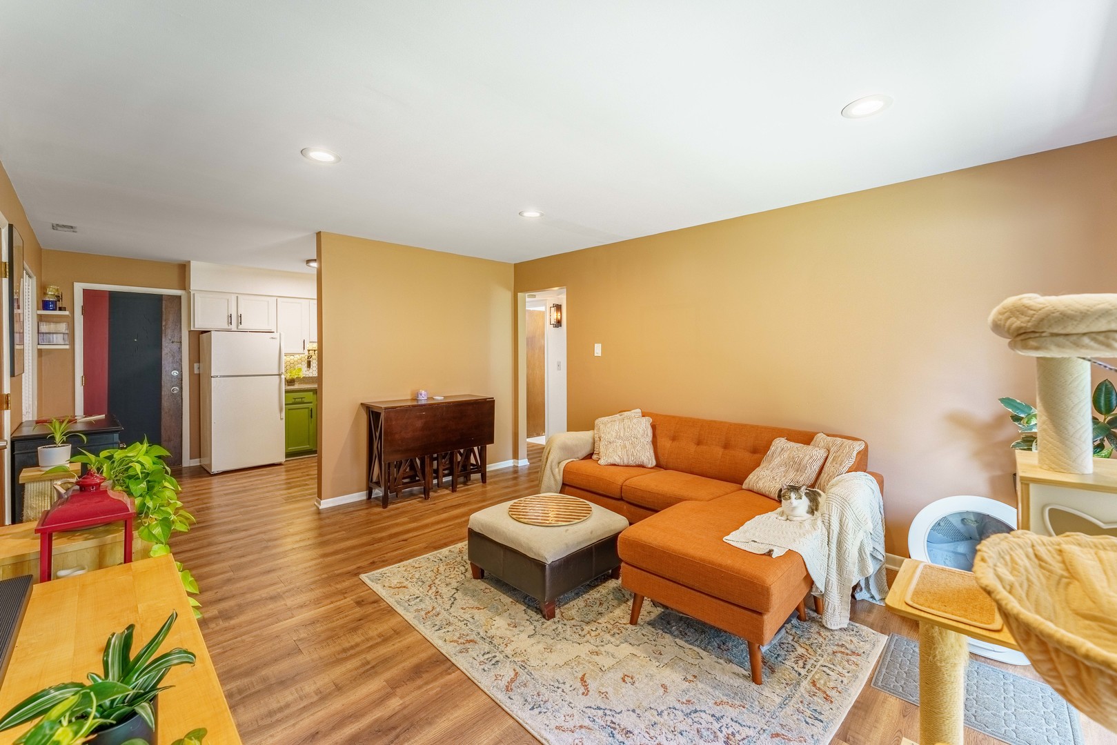 884 South Plum Grove Road, Unit 111 Palatine, IL 60067 - Photo 4 of 19