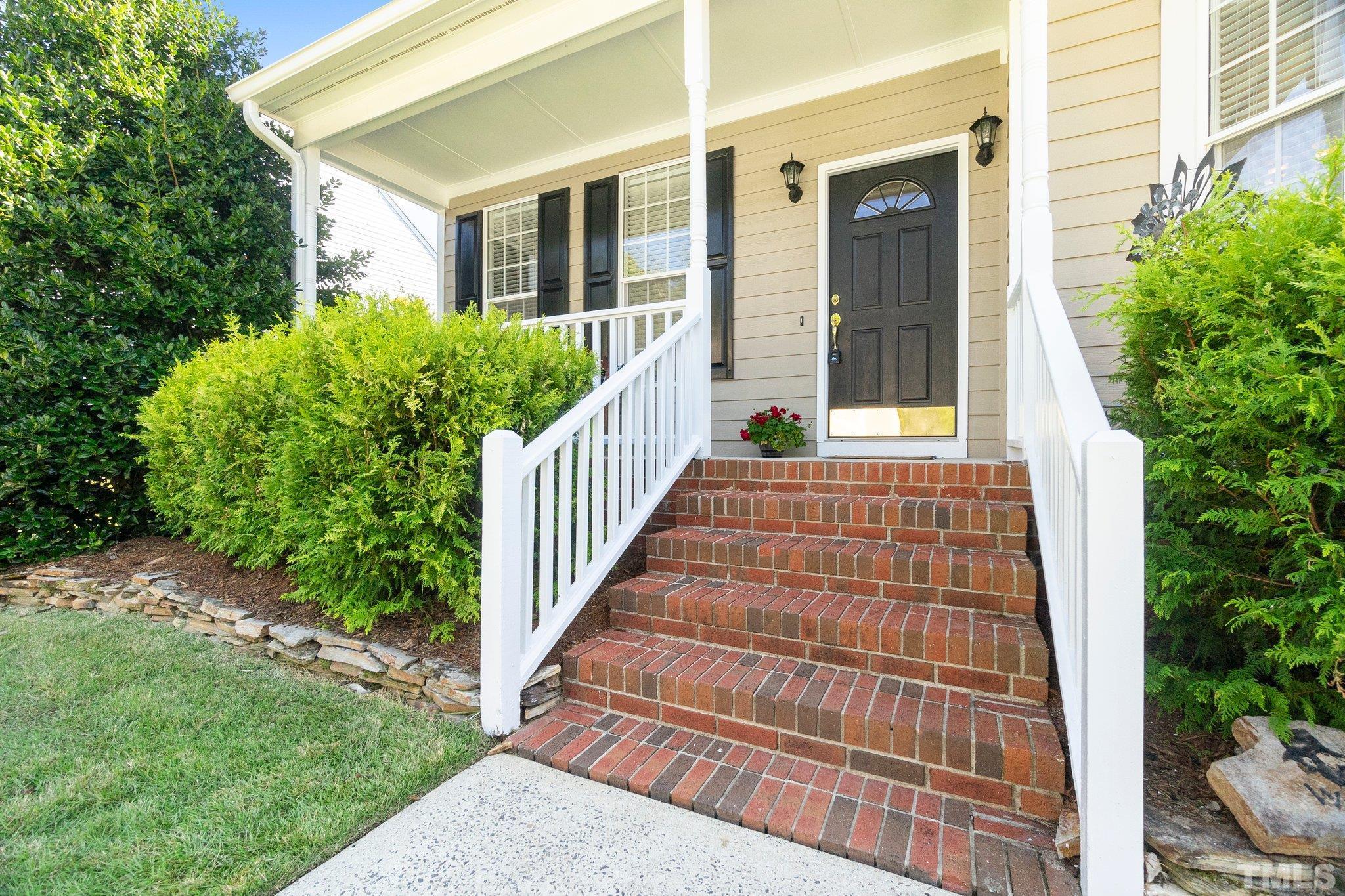 1705 Patterson Grove Road Apex, NC 27502 - Photo 3 of 42 Gallery Image 3