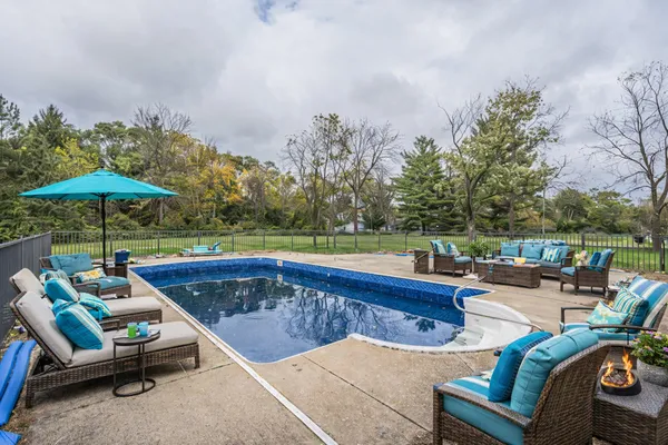 $670,000 | 27514 North Forest Garden Road, Wauconda, IL 60084