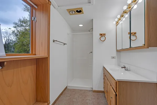 $670,000 | 27514 North Forest Garden Road, Wauconda, IL 60084