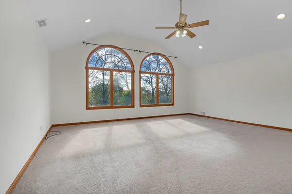 $670,000 | 27514 North Forest Garden Road, Wauconda, IL 60084