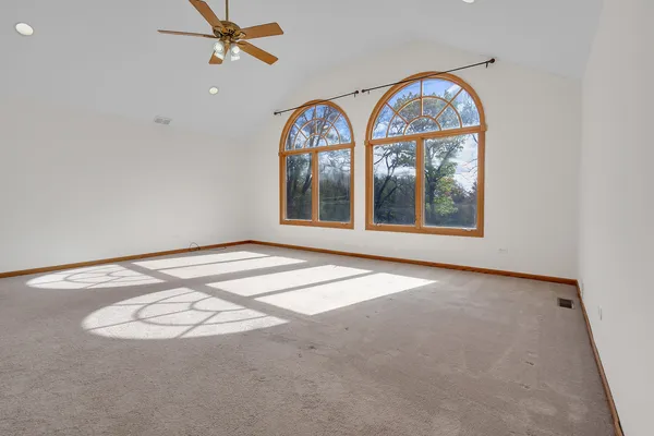 $670,000 | 27514 North Forest Garden Road, Wauconda, IL 60084