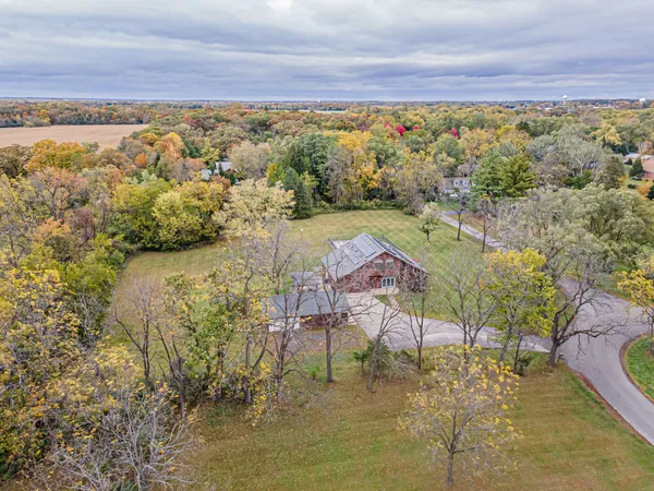 $670,000 | 27514 North Forest Garden Road, Wauconda, IL 60084