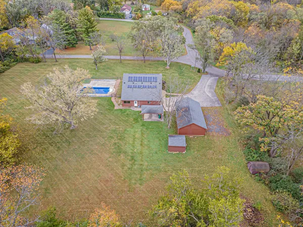 $670,000 | 27514 North Forest Garden Road, Wauconda, IL 60084