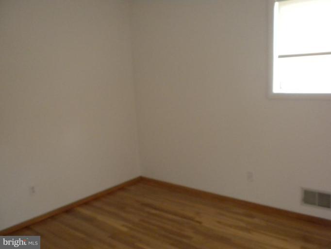 14211 Chesterfield Road Rockville, MD 20853 - Photo 25 of 28 Bedroom #4