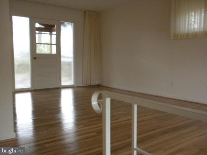 14211 Chesterfield Road Rockville, MD 20853 - Photo 27 of 28 Dining Room