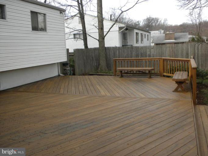 14211 Chesterfield Road Rockville, MD 20853 - Photo 5 of 28 Huge Full Width Deck with Benches