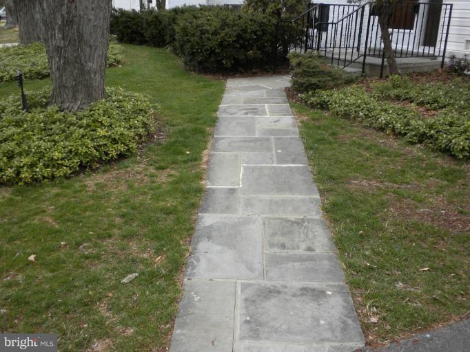 14211 Chesterfield Road Rockville, MD 20853 - Photo 9 of 28 Flagstone Walkway