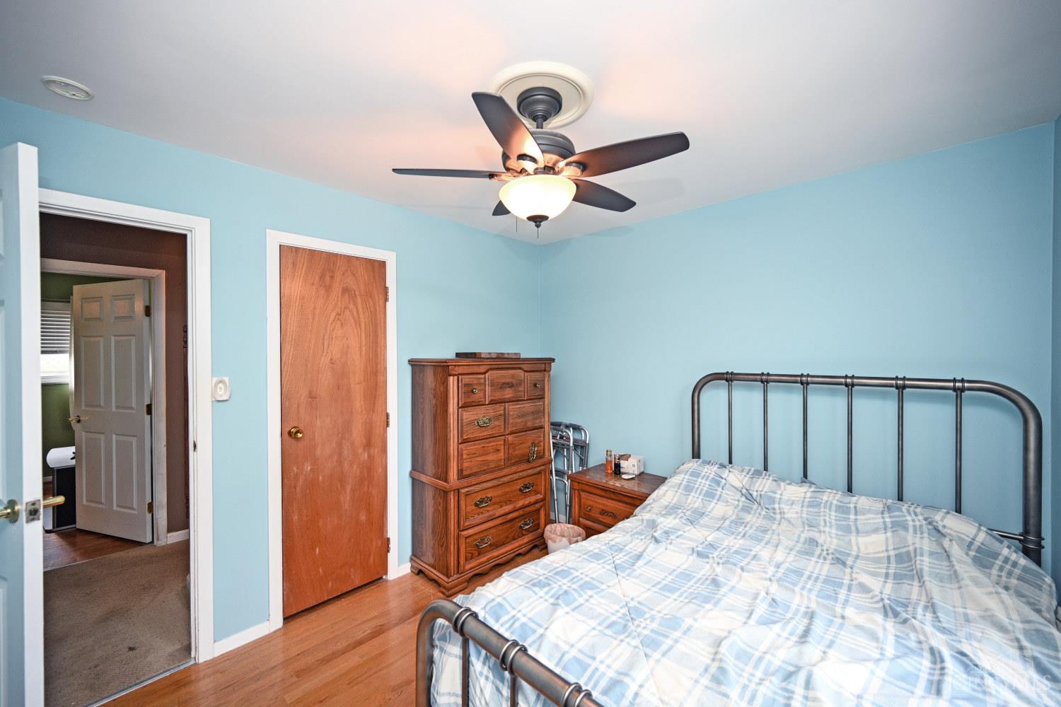 8265 Forest Road Cincinnati, OH 45255 - Photo 25 of 34