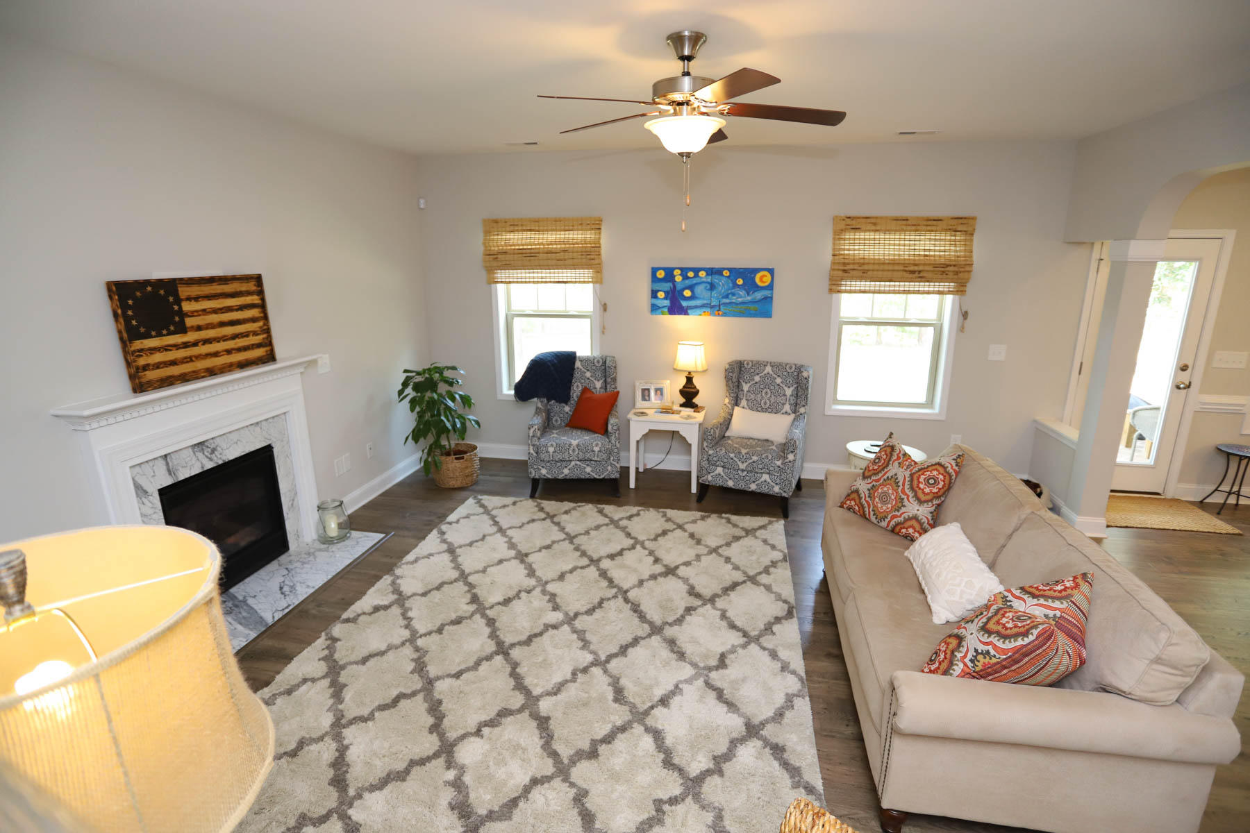 401 Mountain Run Road West End, NC 27376 - Photo 15 of 43 living room5