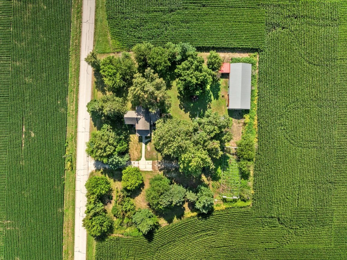 2840 West Ziebarth Road Carlock, IL 61725 - Photo 2 of 57 Gallery Image 2