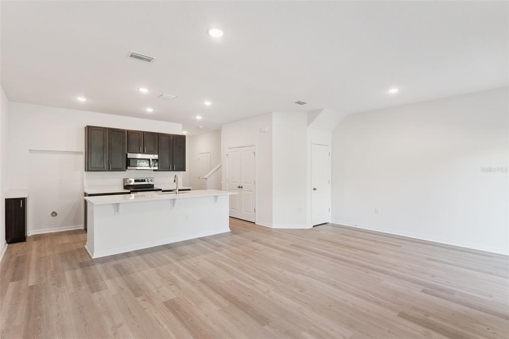 2266 Red Pine Eustis, FL 32726 - Photo 4 of 26