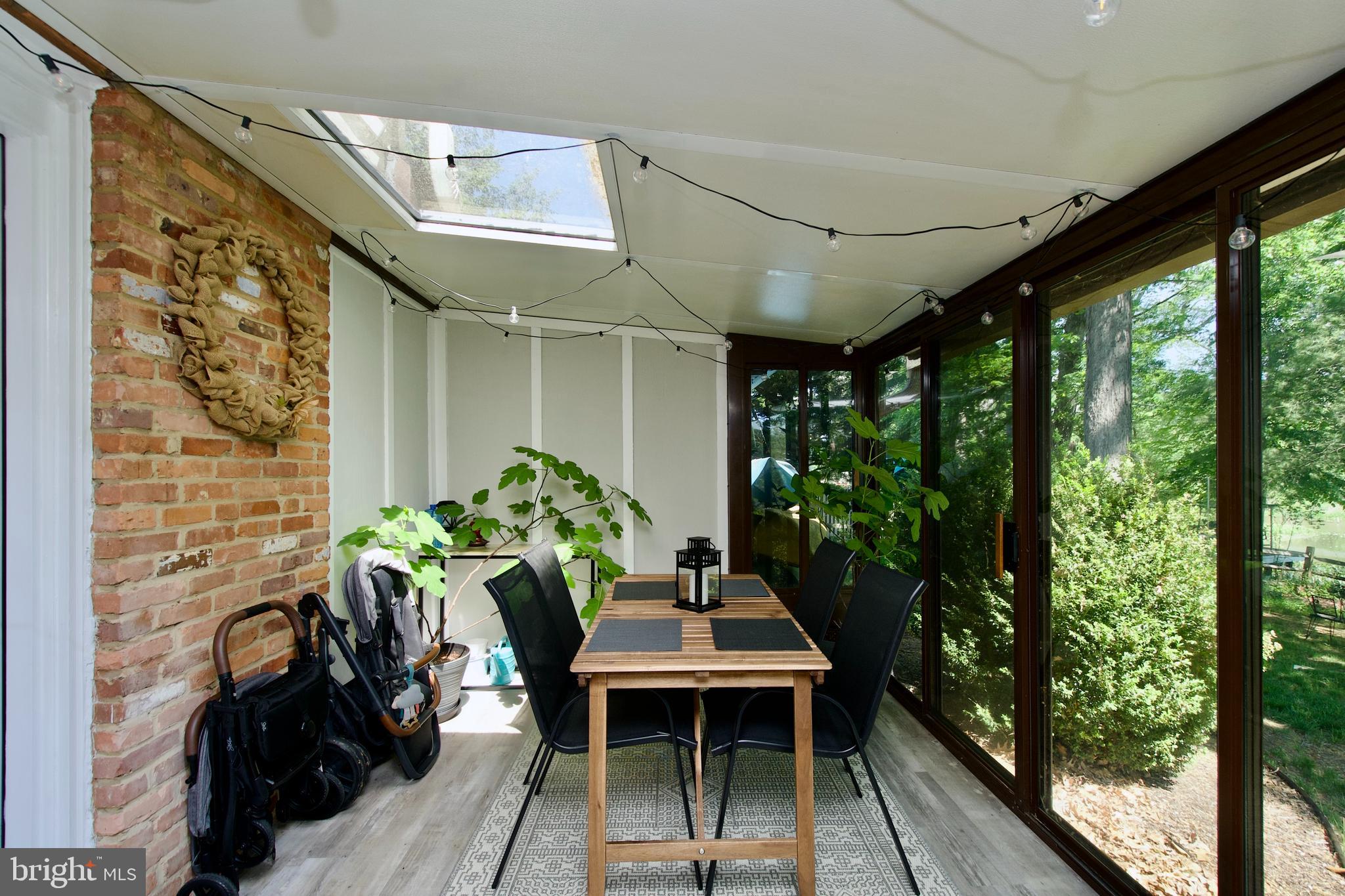 8314 Wagon Wheel Road Alexandria, VA 22309 - Photo 22 of 42 Sunroom