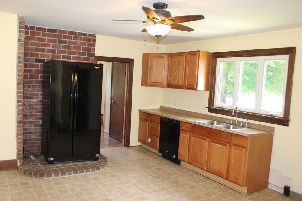 282 Conway Road Deerfield, MA 01373 - Photo 4 of 15 Gallery Image 4