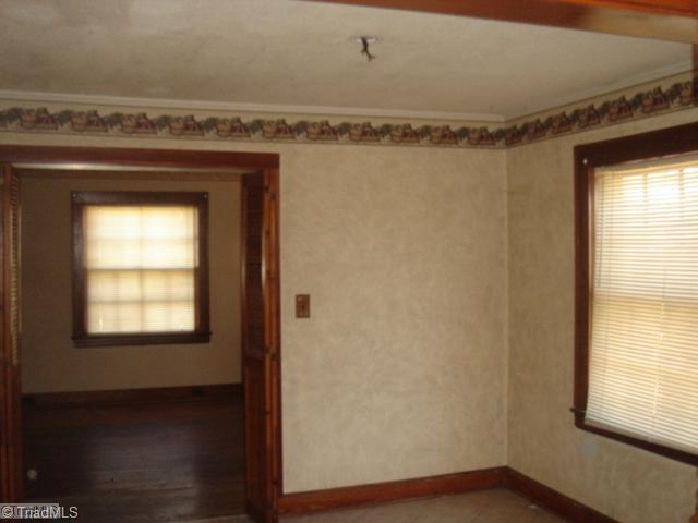 1164 Linville Road Mount Airy, NC 27030 - Photo 4 of 6 Living Room.
