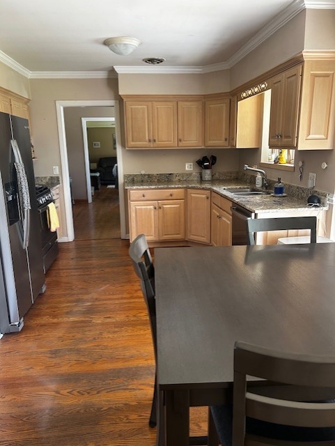 128 Forestview Road Bensenville, IL 60106 - Photo 2 of 10 Gallery Image 2