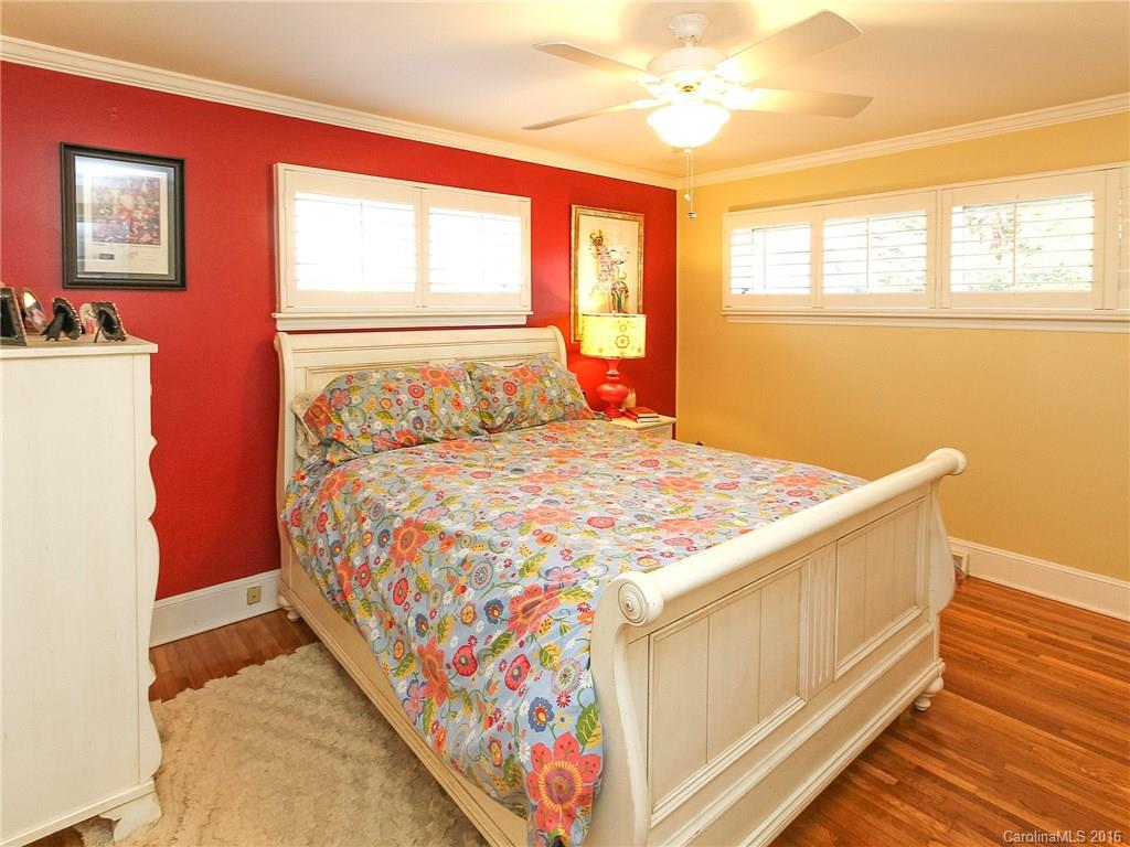 5429 Seacroft Road, Unit 5 Charlotte, NC 28210 - Photo 12 of 22 Gallery Image 12