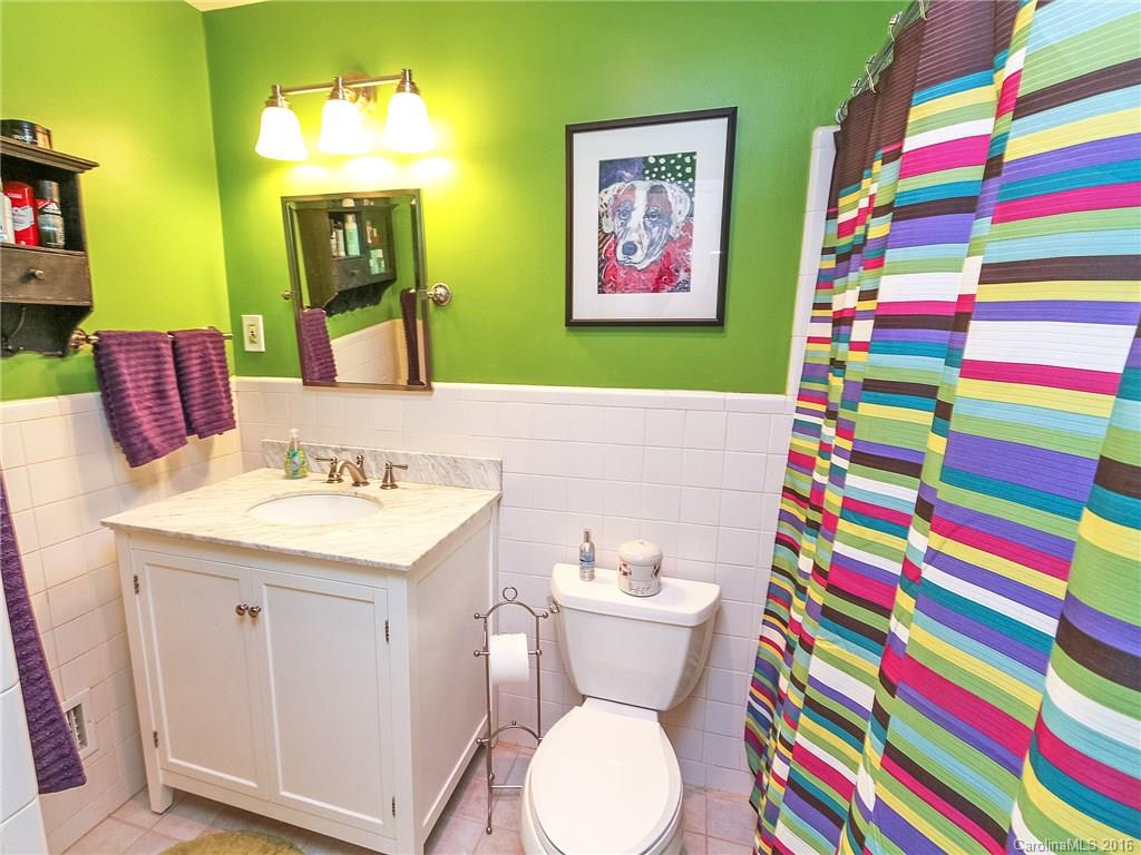 5429 Seacroft Road, Unit 5 Charlotte, NC 28210 - Photo 17 of 22 Gallery Image 17