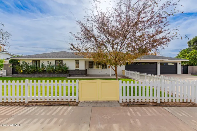 $6,500 | 5001 East Mitchell Drive, Phoenix, AZ 85018