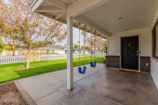 $6,500 | 5001 East Mitchell Drive, Phoenix, AZ 85018